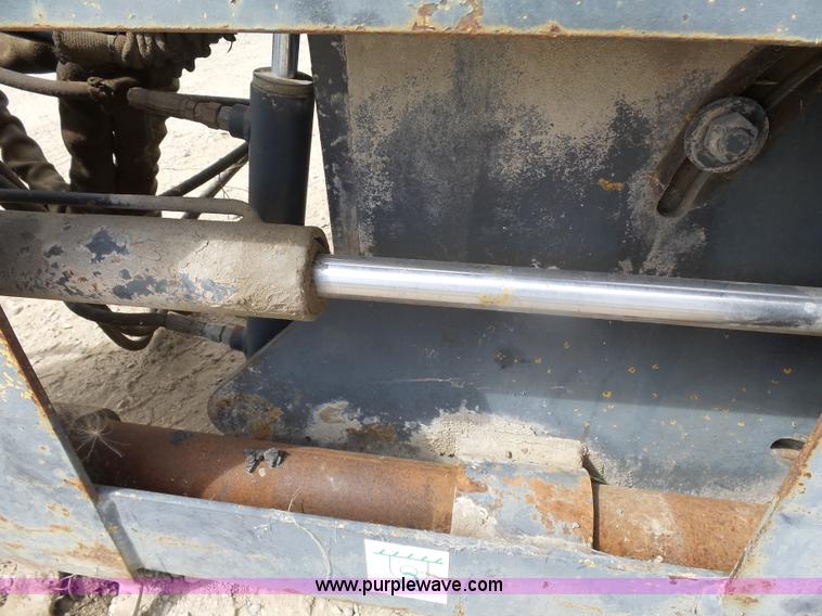 image for item J1637 Altec 8024ATD asphalt mill/planer