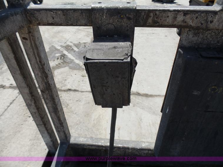 image for item J1655 Snorkel SL20 scissor lift