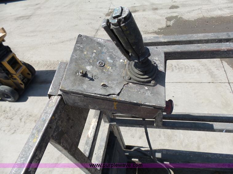 image for item J1655 Snorkel SL20 scissor lift