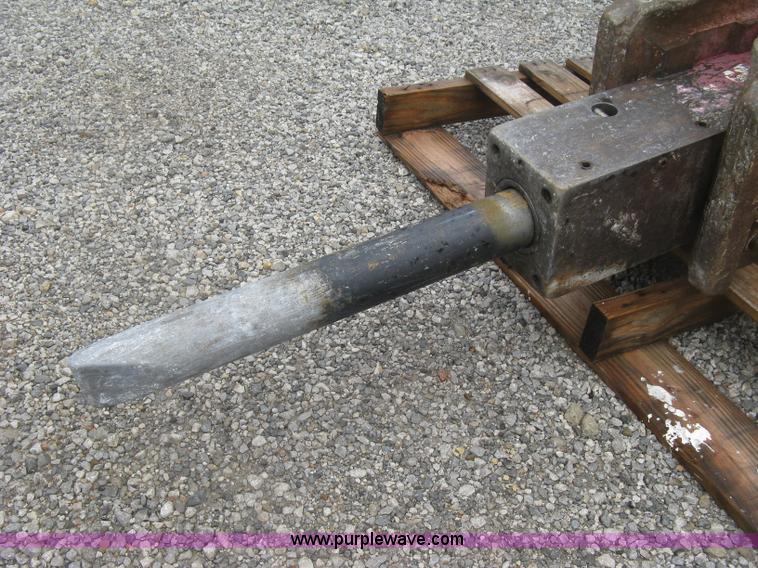 image for item J2765 Allied 730HY-RAM skid steer hydraulic breaker