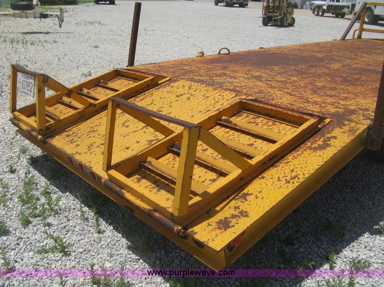 image for item J2778 1984 shop built equipment trailer