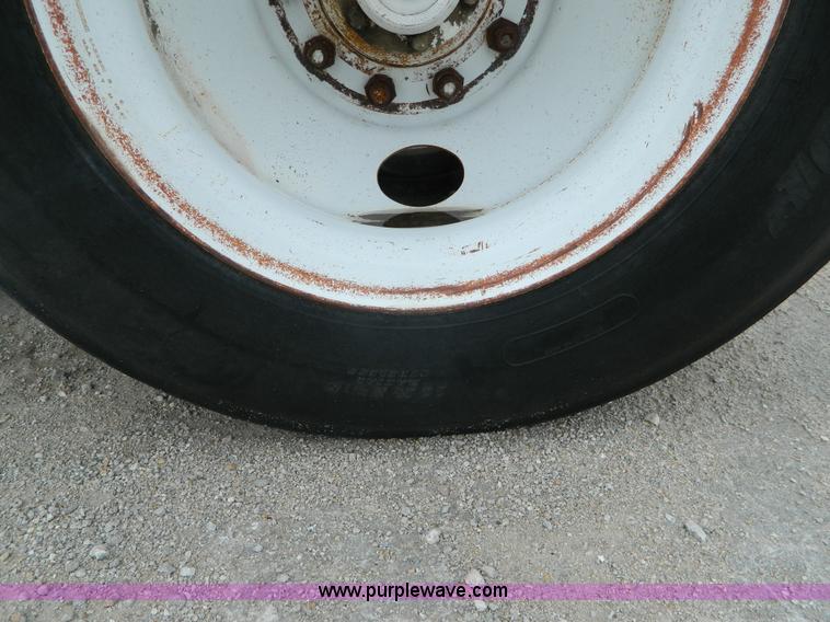 image for item J5125 1968 Tempte BD2T bottom dump trailer