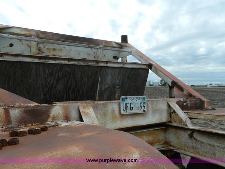 image for item J5125 1968 Tempte BD2T bottom dump trailer