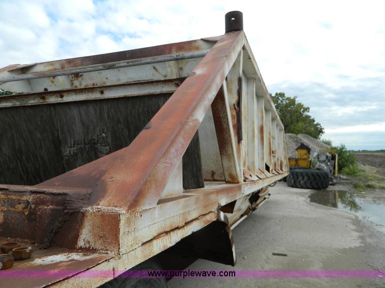 image for item J5125 1968 Tempte BD2T bottom dump trailer