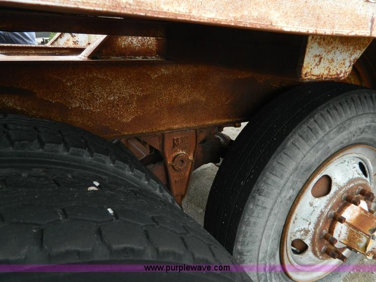 image for item J5125 1968 Tempte BD2T bottom dump trailer