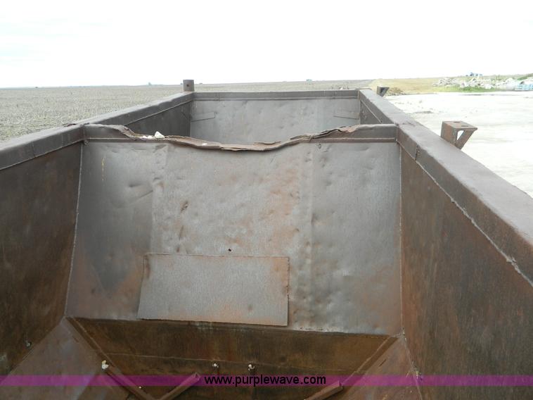 image for item J5125 1968 Tempte BD2T bottom dump trailer