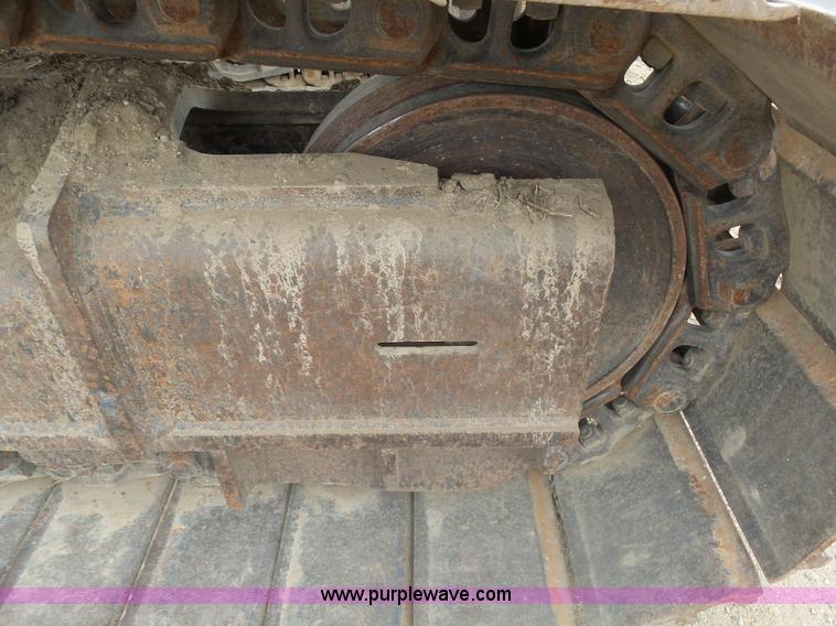 image for item J5476 2004 Kobelco SK330LC excavator