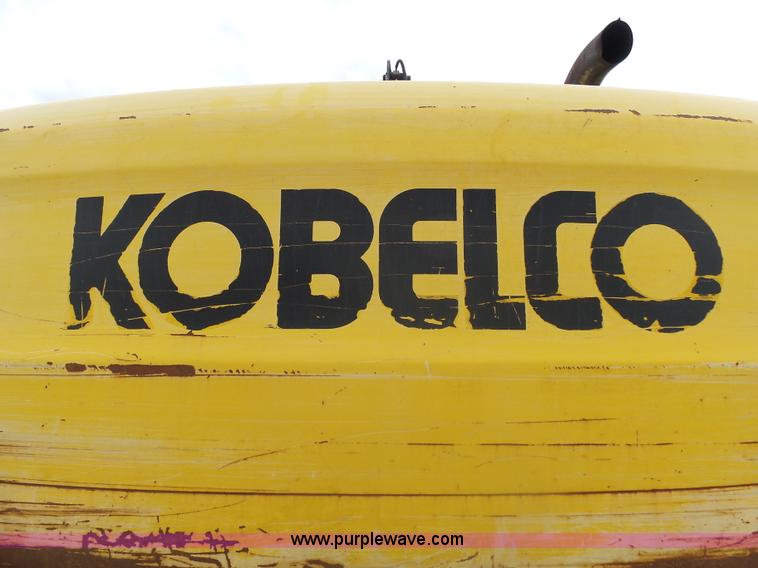 image for item J5476 2004 Kobelco SK330LC excavator
