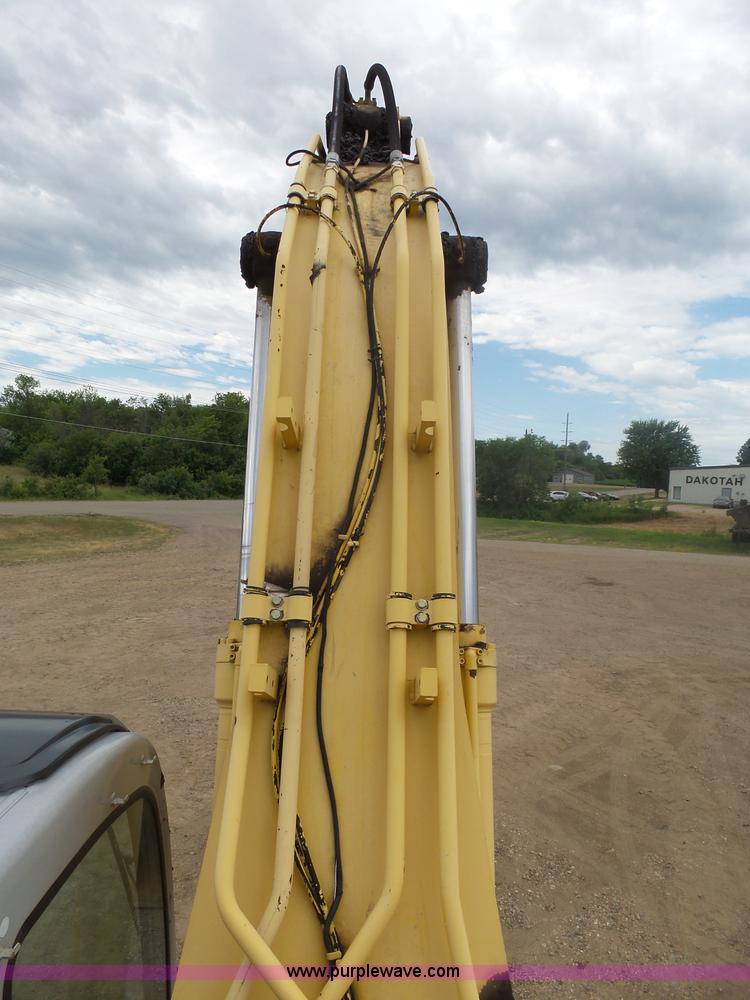 image for item J5476 2004 Kobelco SK330LC excavator