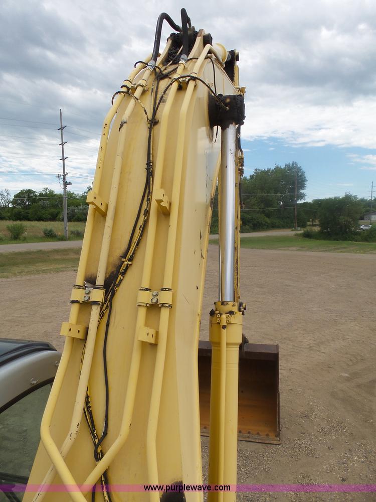 image for item J5476 2004 Kobelco SK330LC excavator