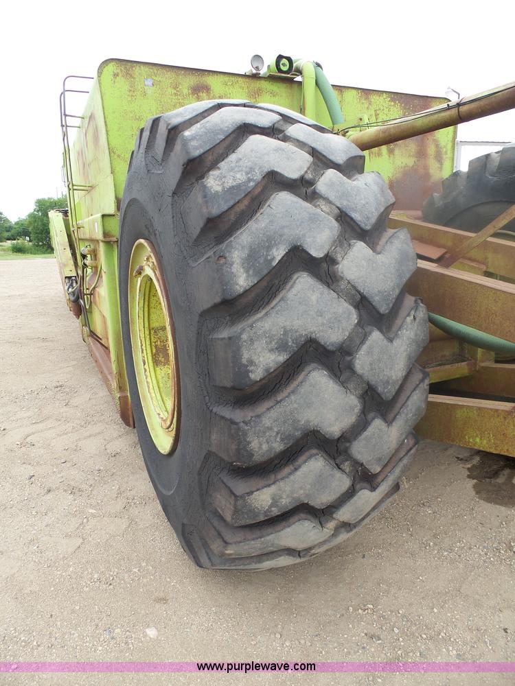 image for item J5477 1964 Terex S-24 water wagon