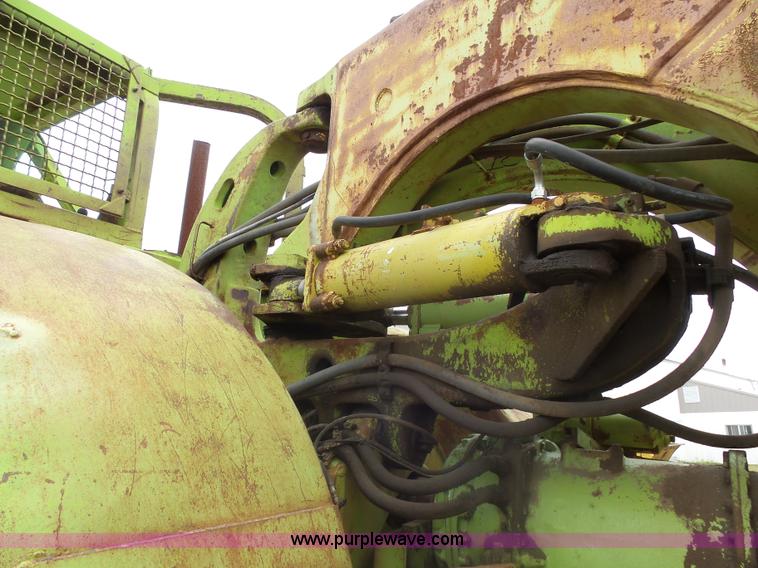 image for item J5477 1964 Terex S-24 water wagon