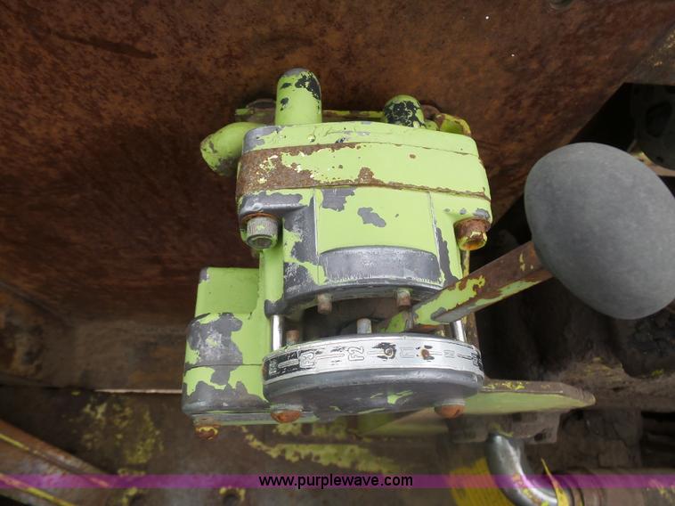 image for item J5479 1961 Terex TS14 water wagon