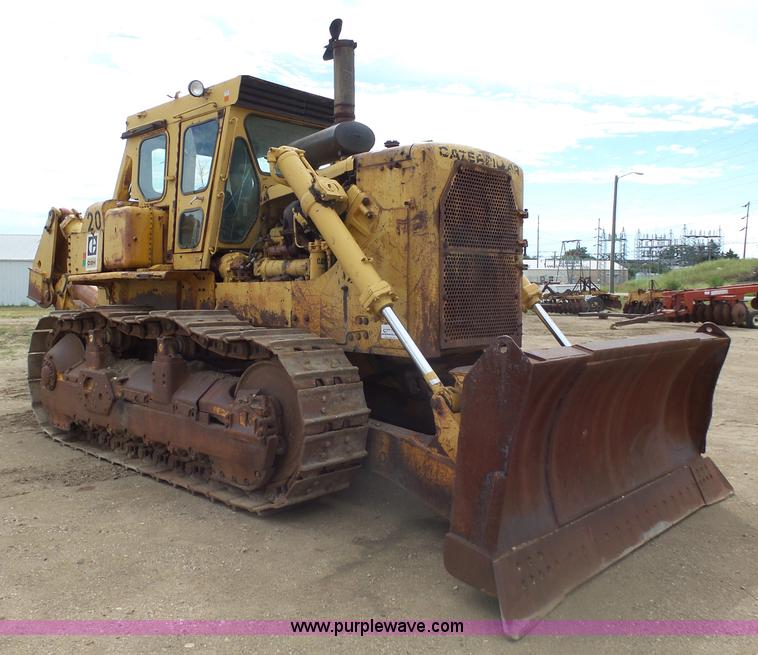 image for item J5480 1976 Caterpillar D9H dozer