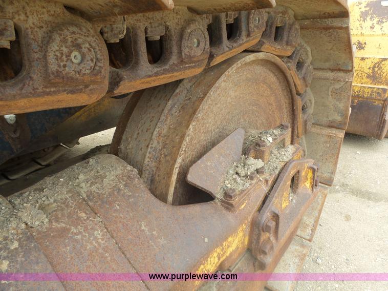 image for item J5480 1976 Caterpillar D9H dozer