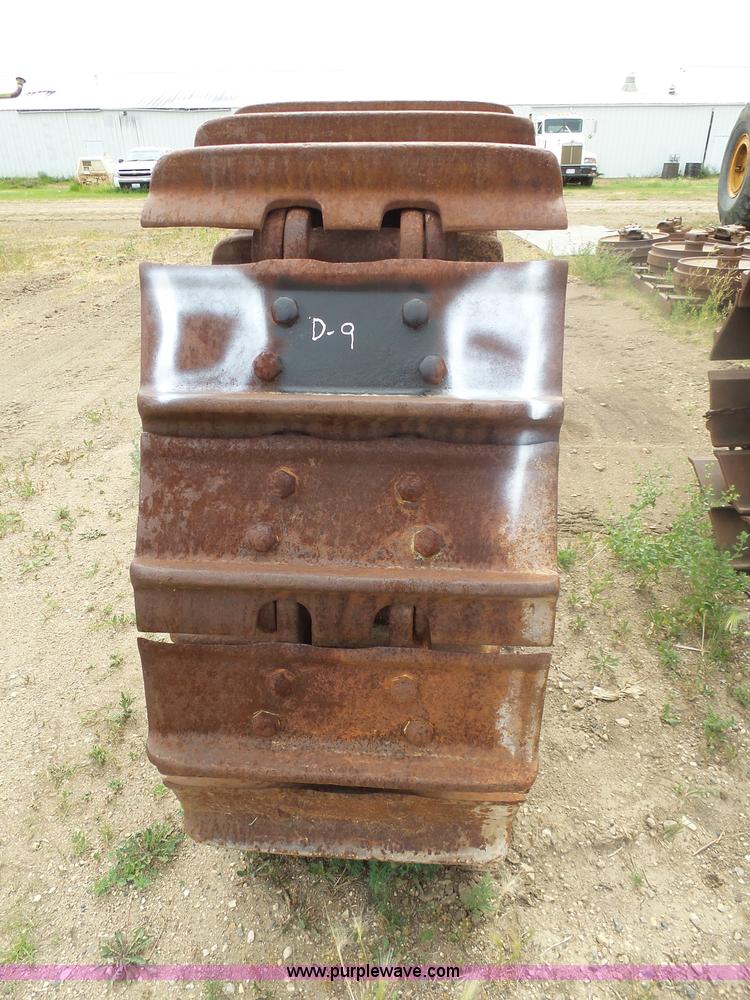 image for item J5480 1976 Caterpillar D9H dozer