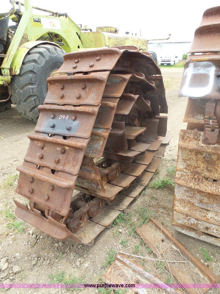 image for item J5480 1976 Caterpillar D9H dozer