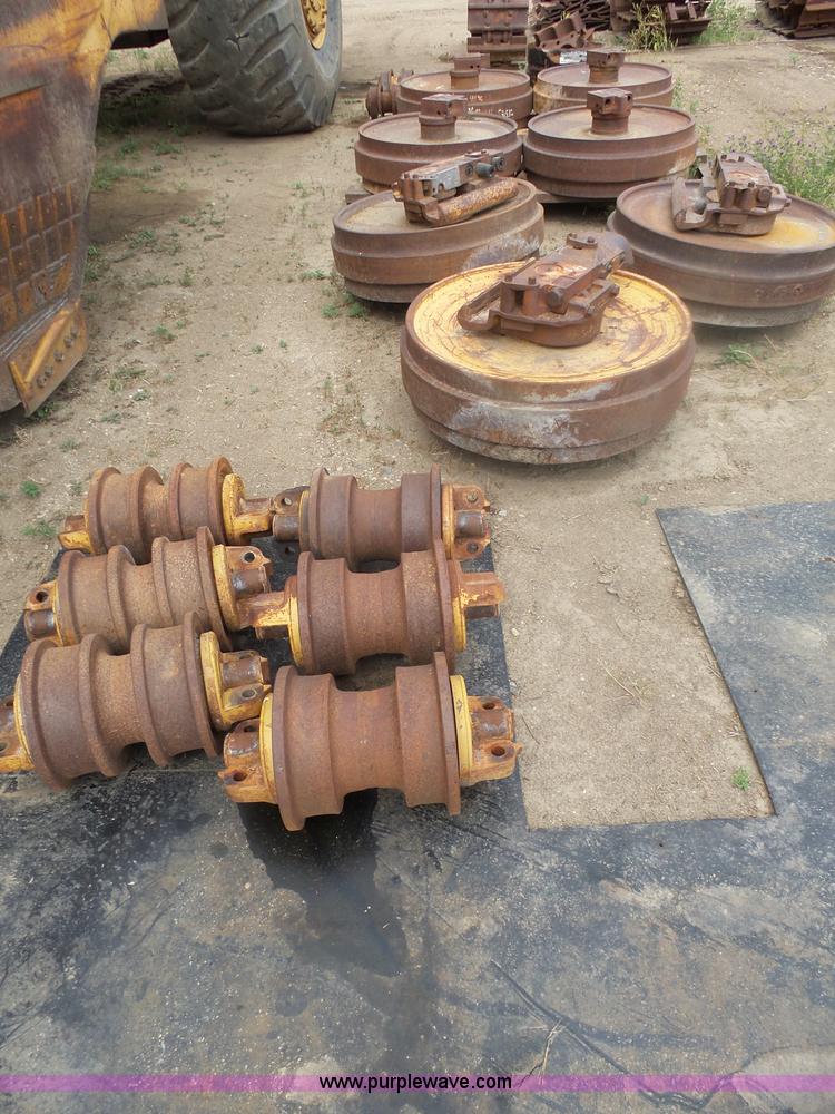 image for item J5480 1976 Caterpillar D9H dozer