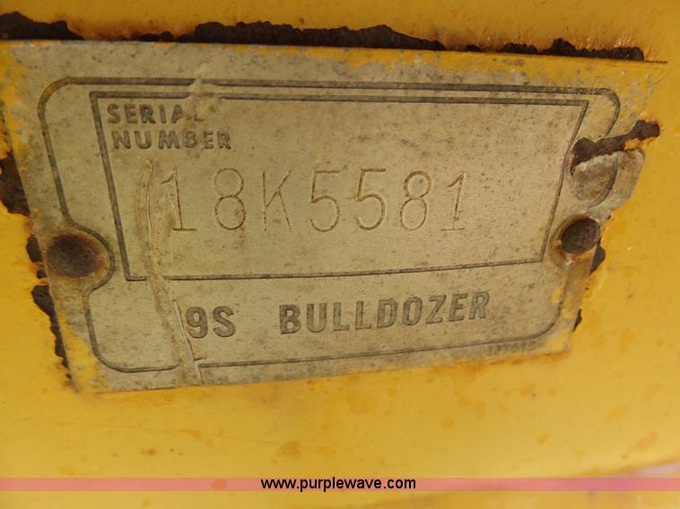image for item J5480 1976 Caterpillar D9H dozer