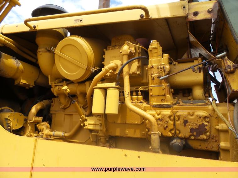 image for item J5491 1979 Caterpillar D9H dozer