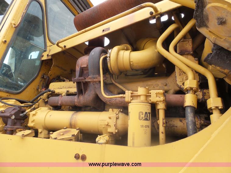 image for item J5491 1979 Caterpillar D9H dozer