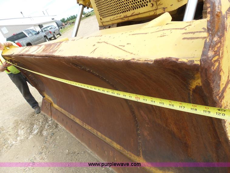 image for item J5491 1979 Caterpillar D9H dozer