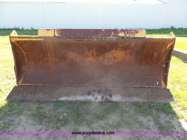 image for item J5491 1979 Caterpillar D9H dozer