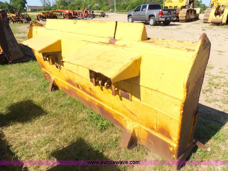image for item J5491 1979 Caterpillar D9H dozer