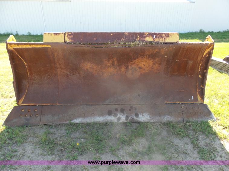 image for item J5491 1979 Caterpillar D9H dozer