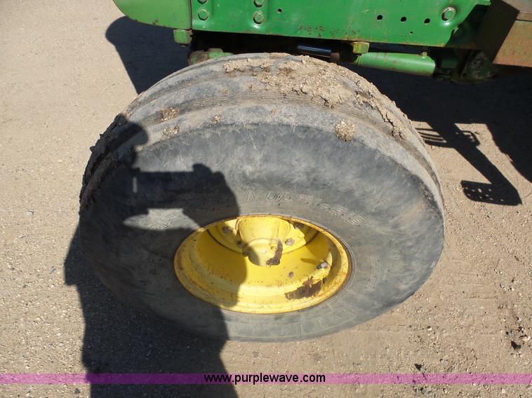 image for item J5497 John Deere 5020 tractor