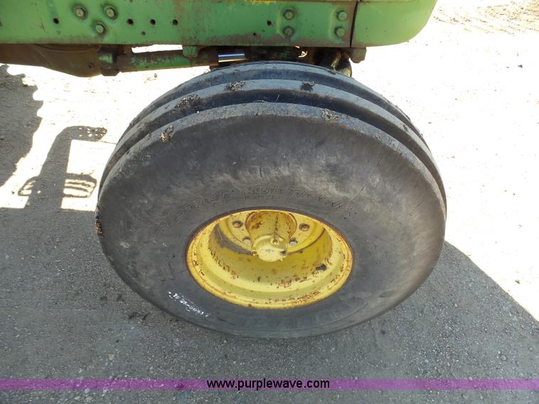 image for item J5497 John Deere 5020 tractor