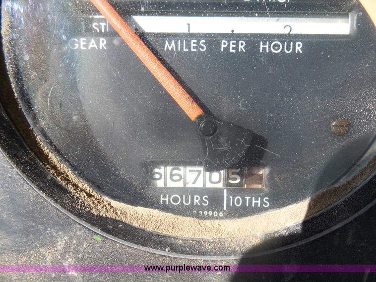 image for item J5497 John Deere 5020 tractor