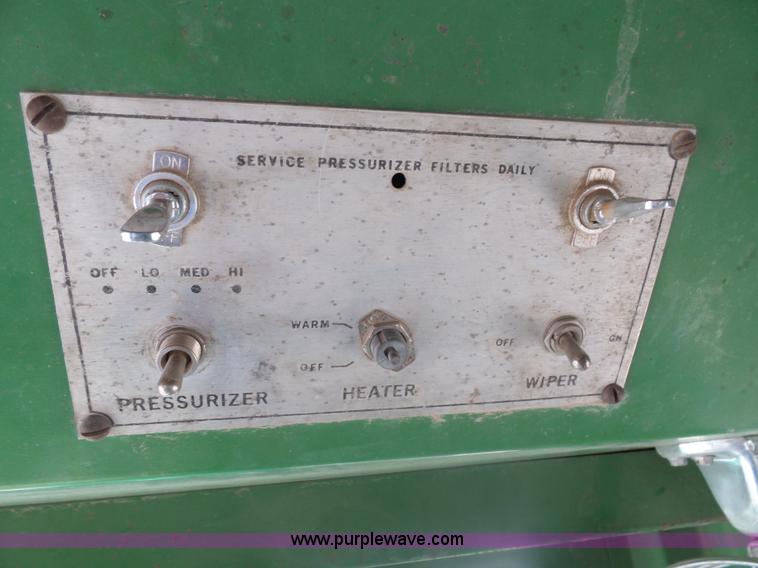 image for item J5497 John Deere 5020 tractor