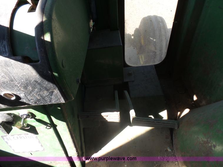 image for item J5497 John Deere 5020 tractor