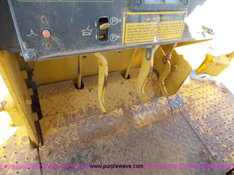 image for item J5498 1994 Caterpillar D5C LGP Series III dozer