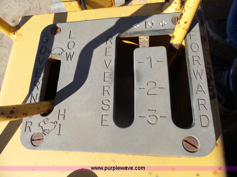 image for item J5498 1994 Caterpillar D5C LGP Series III dozer