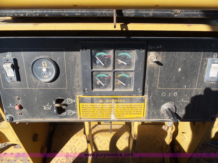 image for item J5498 1994 Caterpillar D5C LGP Series III dozer