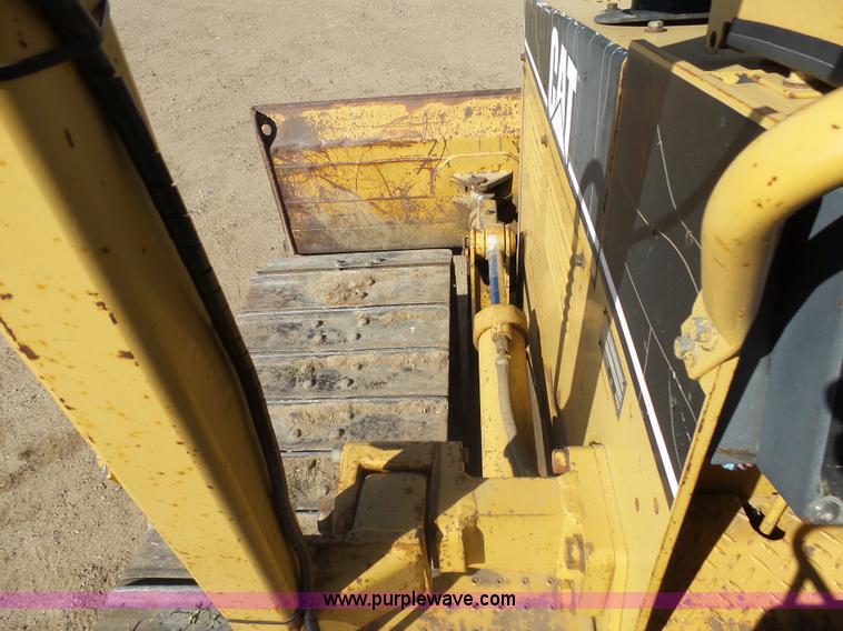 image for item J5498 1994 Caterpillar D5C LGP Series III dozer