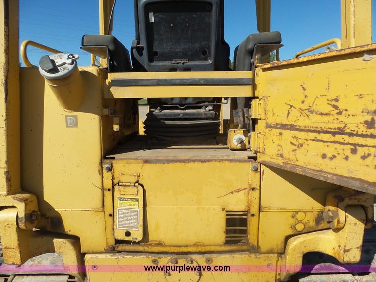 image for item J5498 1994 Caterpillar D5C LGP Series III dozer
