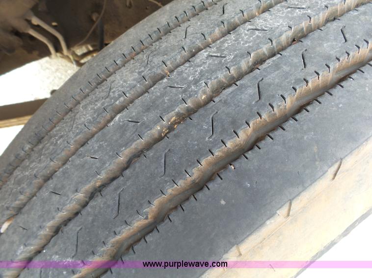 image for item K1171 1973 Chevrolet Custom Deluxe flatbed truck