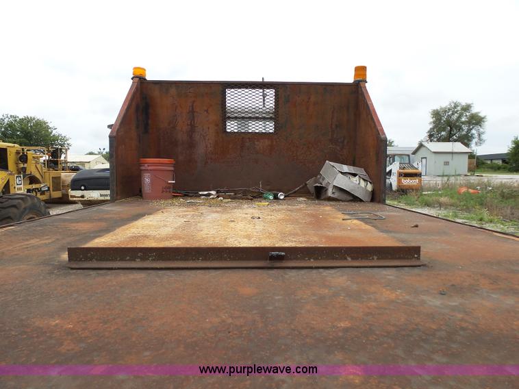 image for item K1171 1973 Chevrolet Custom Deluxe flatbed truck