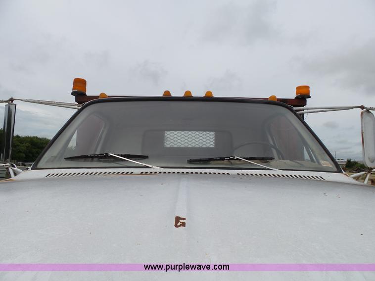 image for item K1171 1973 Chevrolet Custom Deluxe flatbed truck