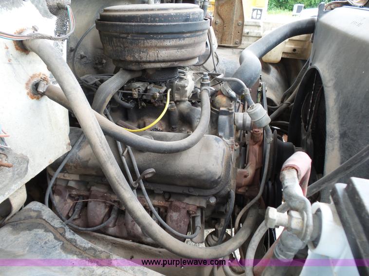 image for item K1171 1973 Chevrolet Custom Deluxe flatbed truck