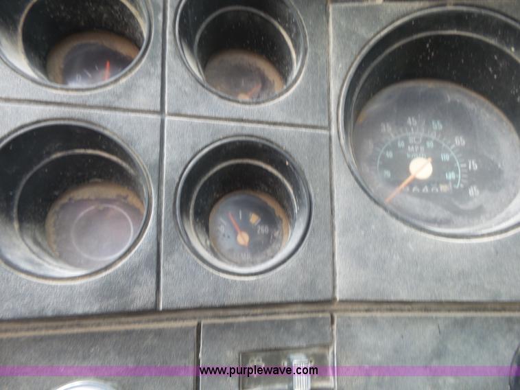 image for item K1171 1973 Chevrolet Custom Deluxe flatbed truck