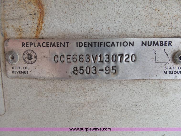 image for item K1171 1973 Chevrolet Custom Deluxe flatbed truck