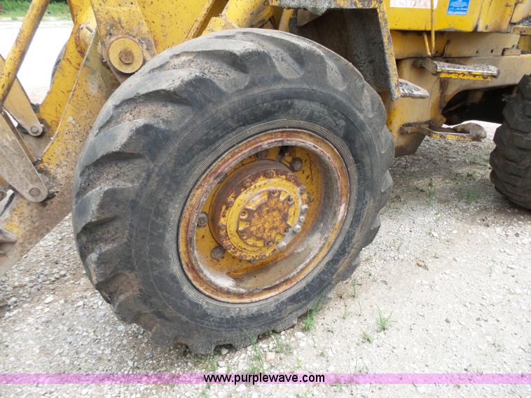image for item K1172 1979 Caterpillar 920 wheel loader