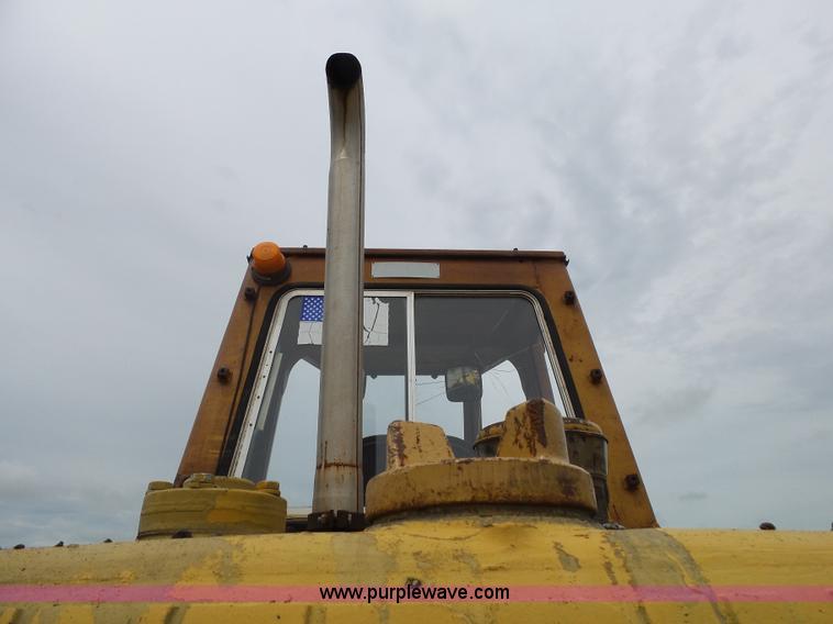 image for item K1172 1979 Caterpillar 920 wheel loader