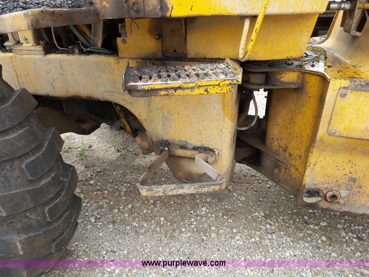 image for item K1172 1979 Caterpillar 920 wheel loader