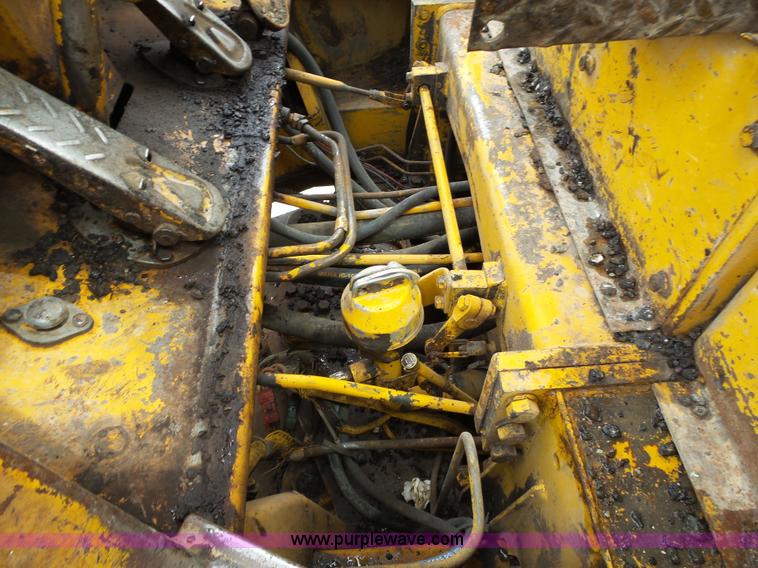 image for item K1172 1979 Caterpillar 920 wheel loader
