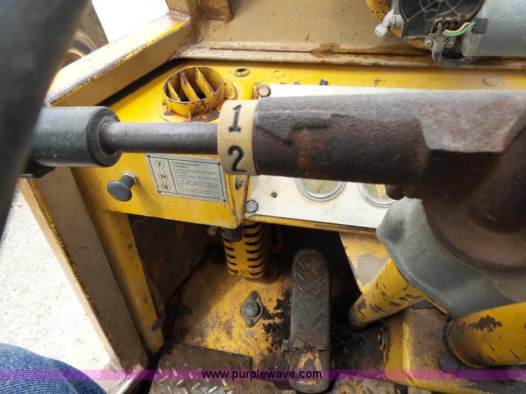 image for item K1172 1979 Caterpillar 920 wheel loader